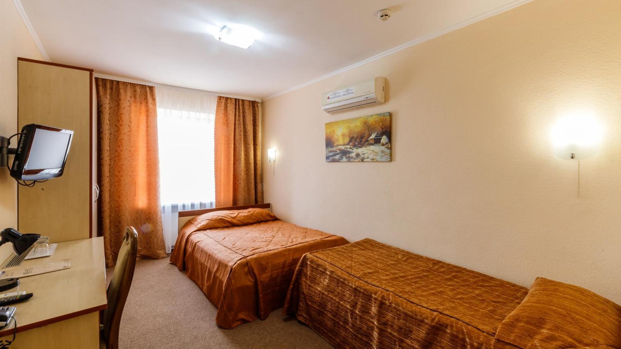 Druzhba Hotel Kryvyi Rih Exterior photo